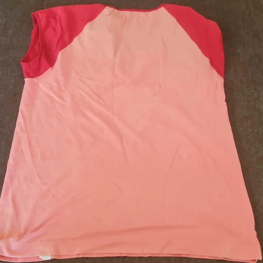 Patagonia Pink and Red Floral T-Shirt